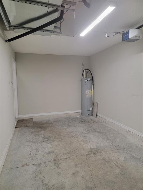For Sale: $212,500 (3 beds, 2 baths, 1177 Square Feet)