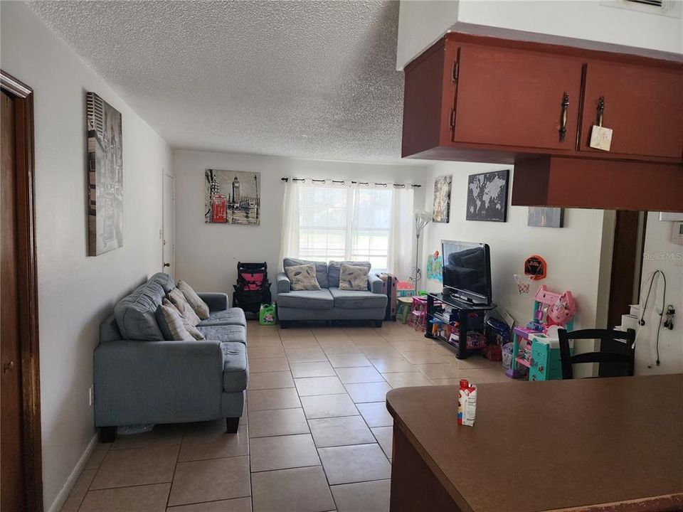 En Venta: $99,900 (2 camas, 1 baños, 856 Pies cuadrados)