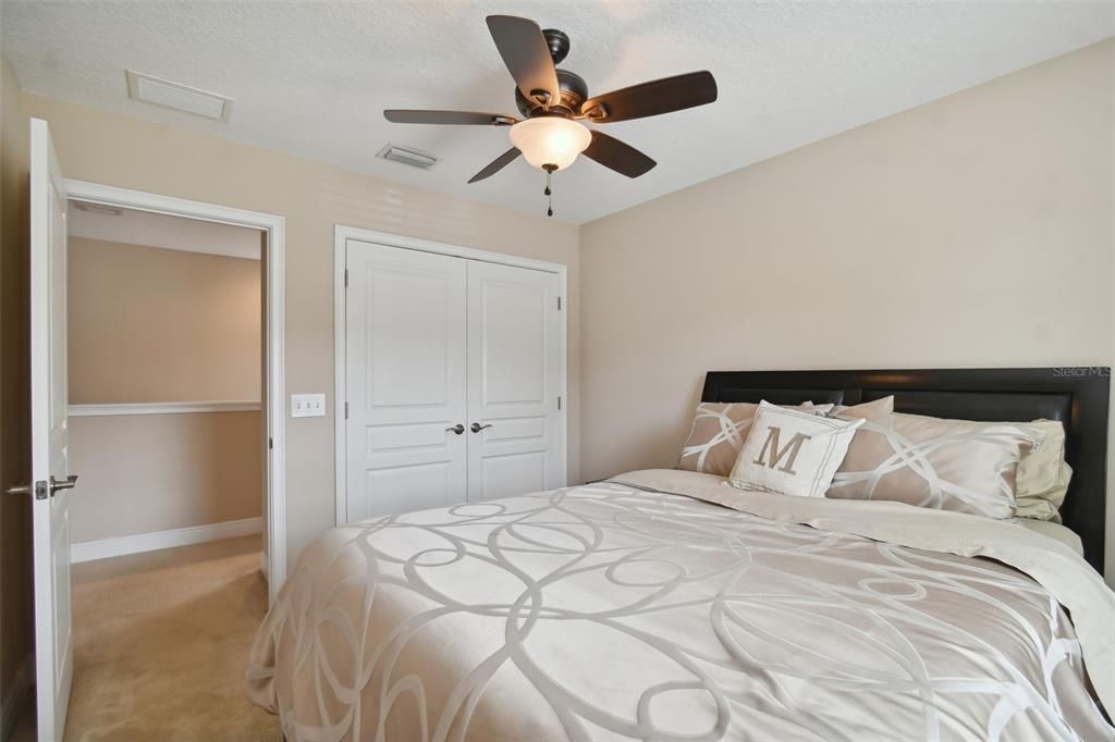For Rent: $3,600 (4 beds, 2 baths, 1811 Square Feet)