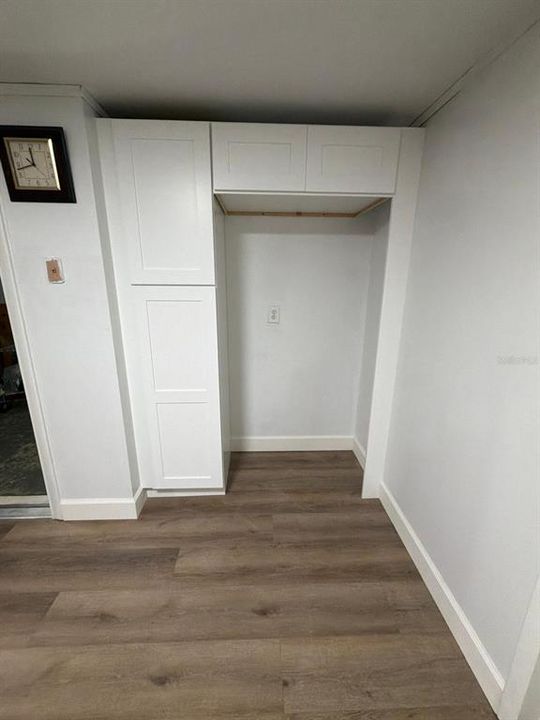 For Sale: $274,900 (3 beds, 1 baths, 798 Square Feet)
