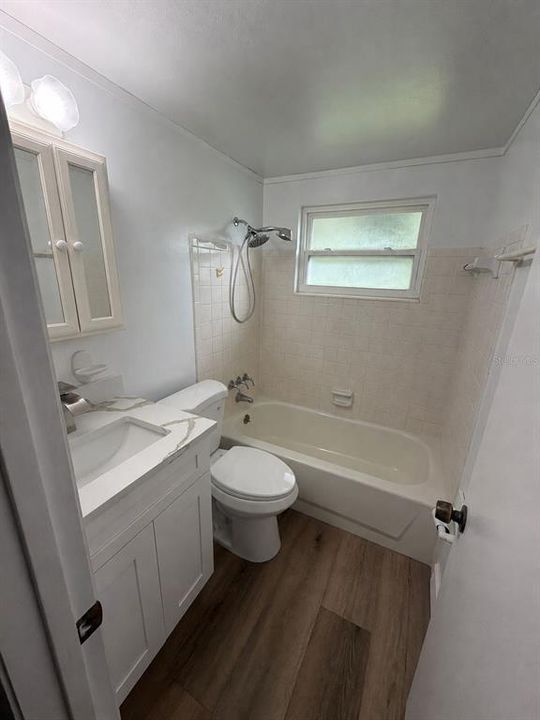 For Sale: $274,900 (3 beds, 1 baths, 798 Square Feet)