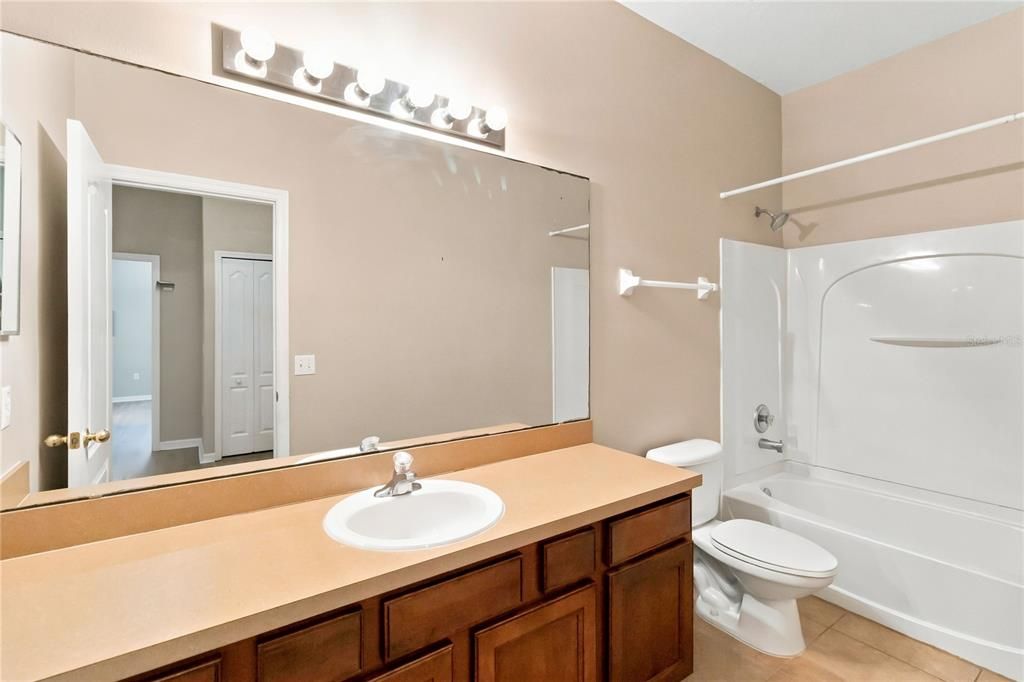 For Sale: $269,900 (3 beds, 2 baths, 1668 Square Feet)