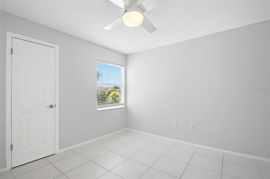 For Rent: $2,500 (3 beds, 2 baths, 1186 Square Feet)