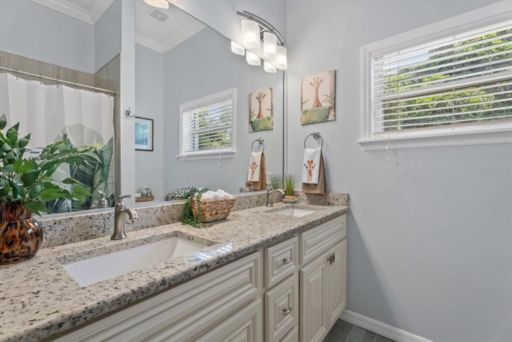 For Sale: $839,900 (4 beds, 2 baths, 3013 Square Feet)