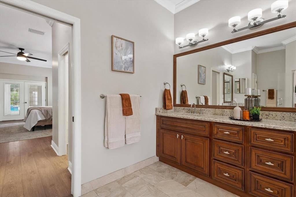 For Sale: $839,900 (4 beds, 2 baths, 3013 Square Feet)
