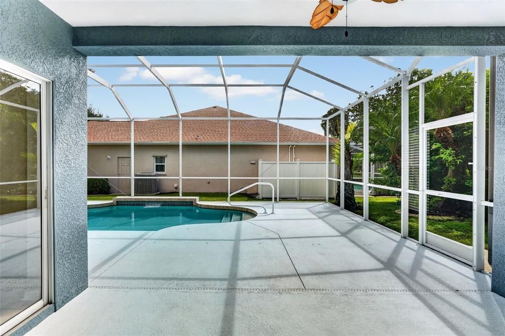 En Venta: $515,000 (4 camas, 2 baños, 2154 Pies cuadrados)