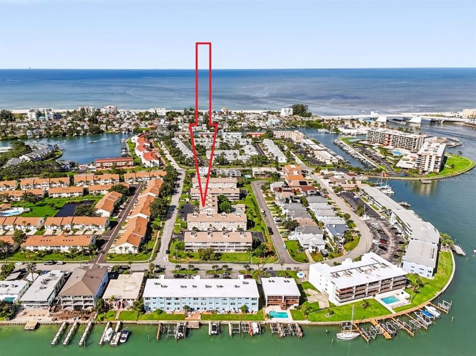 For Sale: $389,500 (3 beds, 2 baths, 1485 Square Feet)