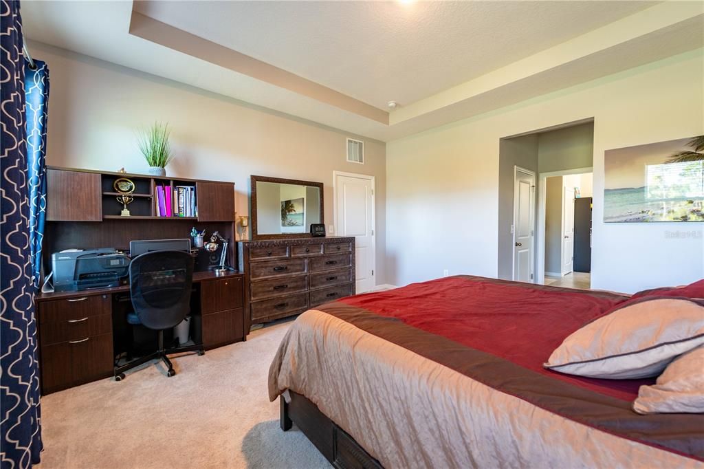 For Sale: $525,000 (4 beds, 2 baths, 2051 Square Feet)