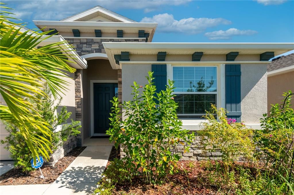 For Sale: $525,000 (4 beds, 2 baths, 2051 Square Feet)