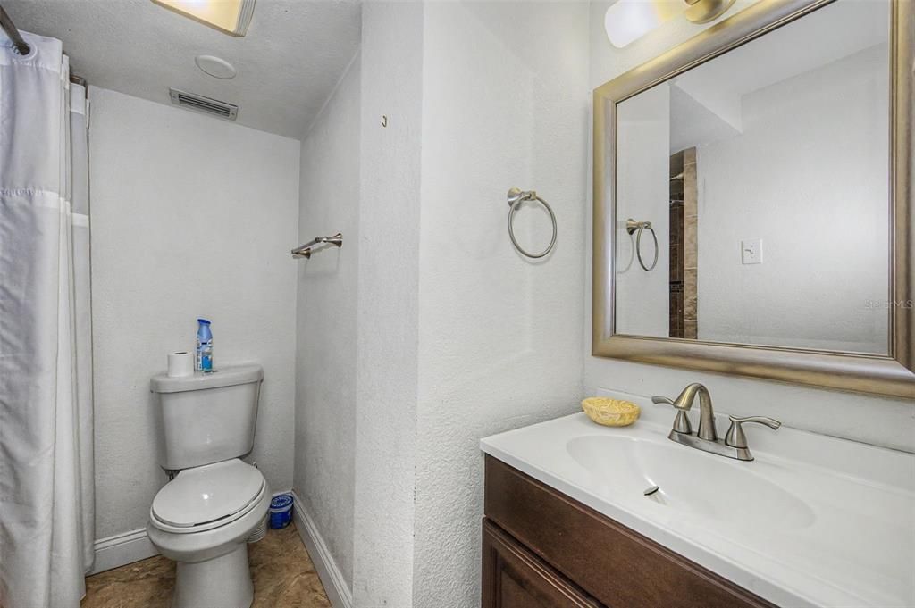 En Venta: $535,000 (3 camas, 2 baños, 1614 Pies cuadrados)