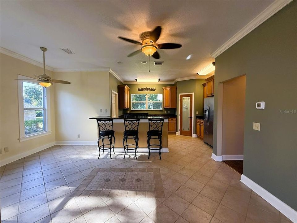 For Sale: $379,000 (4 beds, 2 baths, 2011 Square Feet)
