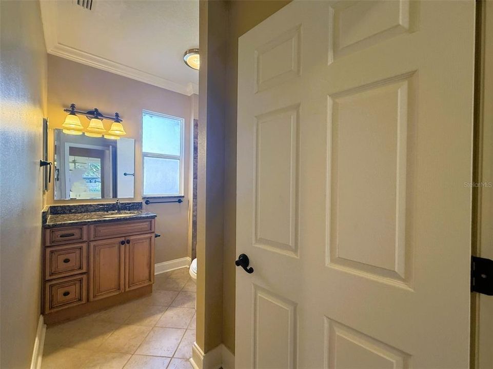 For Sale: $379,000 (4 beds, 2 baths, 2011 Square Feet)
