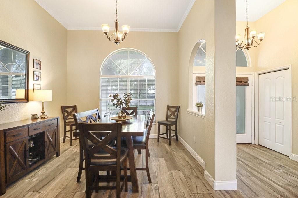 For Sale: $569,900 (4 beds, 3 baths, 2609 Square Feet)
