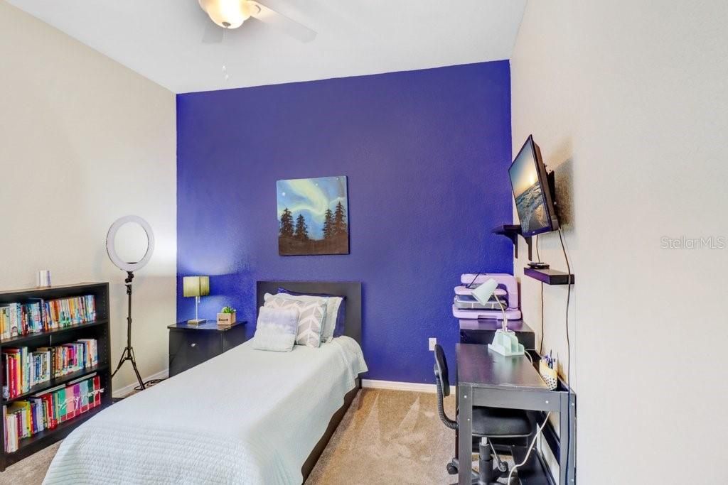 For Sale: $569,900 (4 beds, 3 baths, 2609 Square Feet)