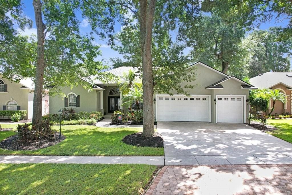 For Sale: $569,900 (4 beds, 3 baths, 2609 Square Feet)