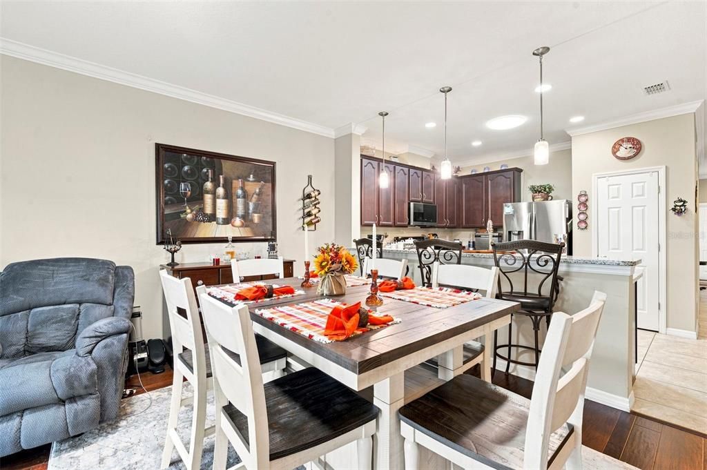 For Sale: $337,900 (3 beds, 2 baths, 1740 Square Feet)