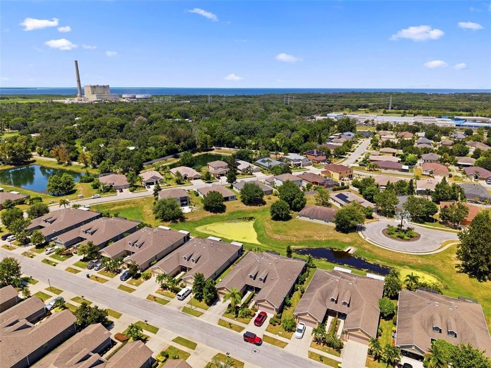For Sale: $337,900 (3 beds, 2 baths, 1740 Square Feet)