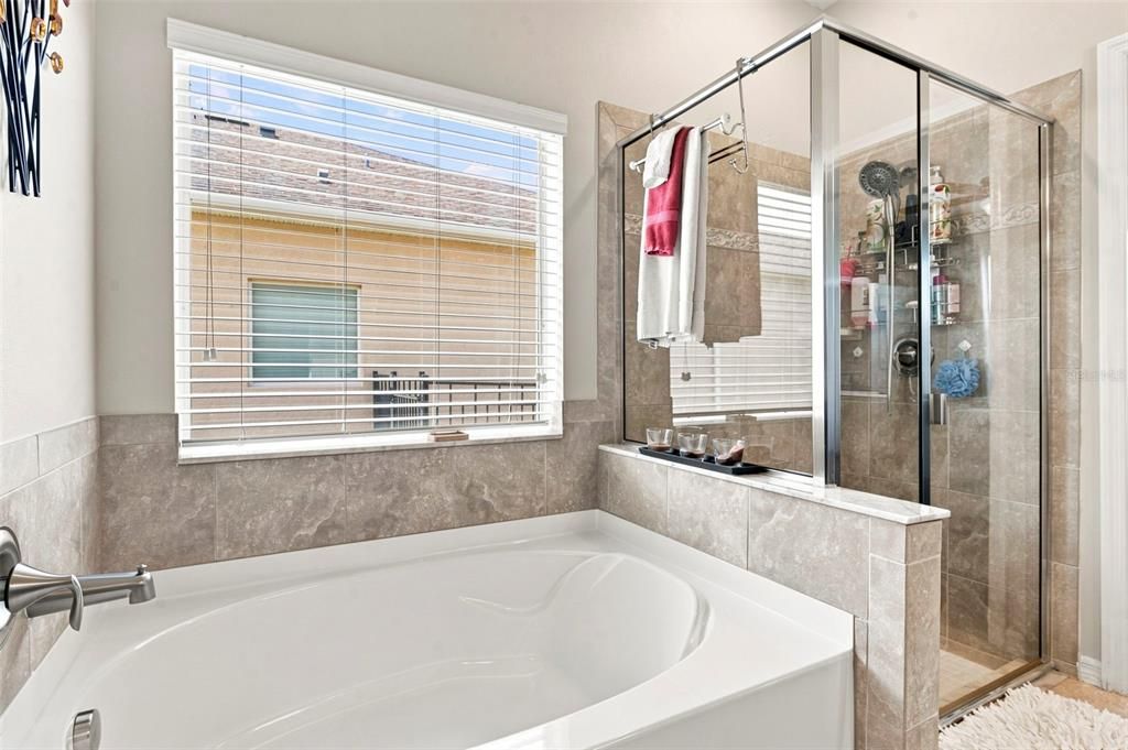 For Sale: $337,900 (3 beds, 2 baths, 1740 Square Feet)