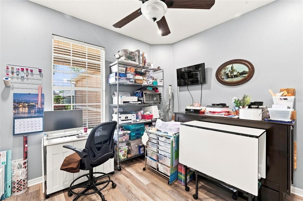 For Sale: $337,900 (3 beds, 2 baths, 1740 Square Feet)