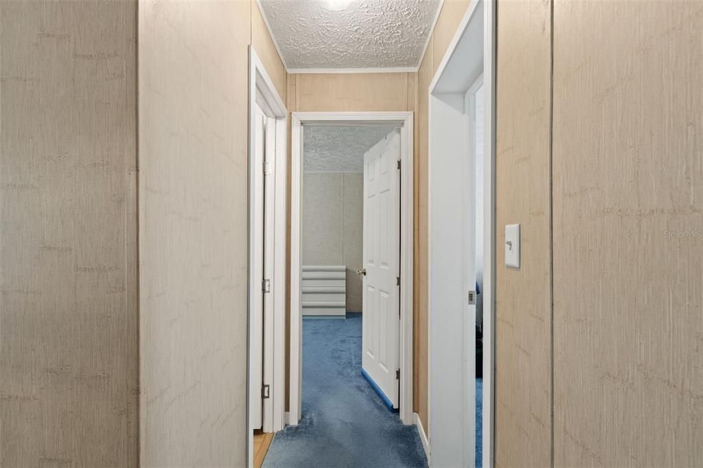 En Venta: $420,000 (3 camas, 2 baños, 1680 Pies cuadrados)