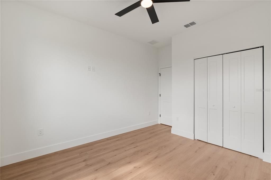 For Sale: $525,000 (3 beds, 2 baths, 1719 Square Feet)