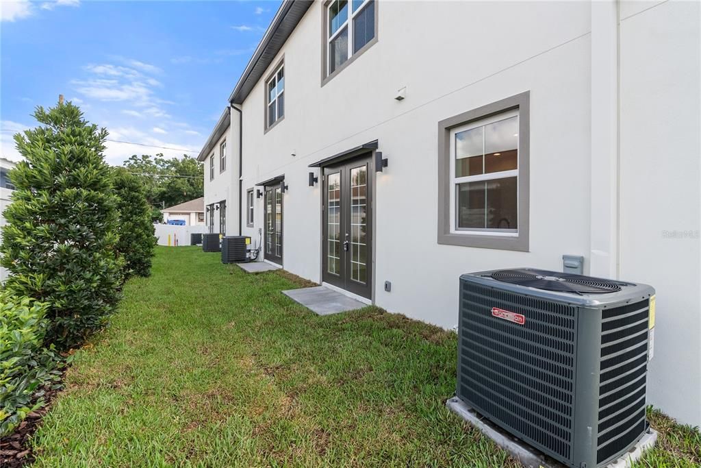 For Sale: $525,000 (3 beds, 2 baths, 1719 Square Feet)