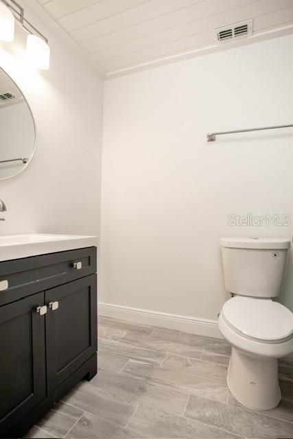 For Rent: $1,900 (3 beds, 2 baths, 1427 Square Feet)
