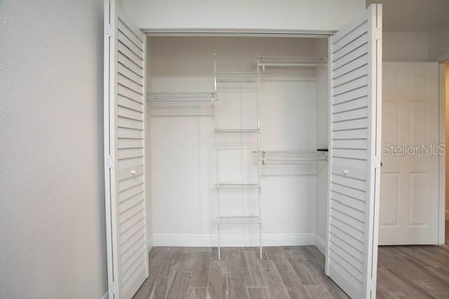 For Rent: $1,900 (3 beds, 2 baths, 1427 Square Feet)