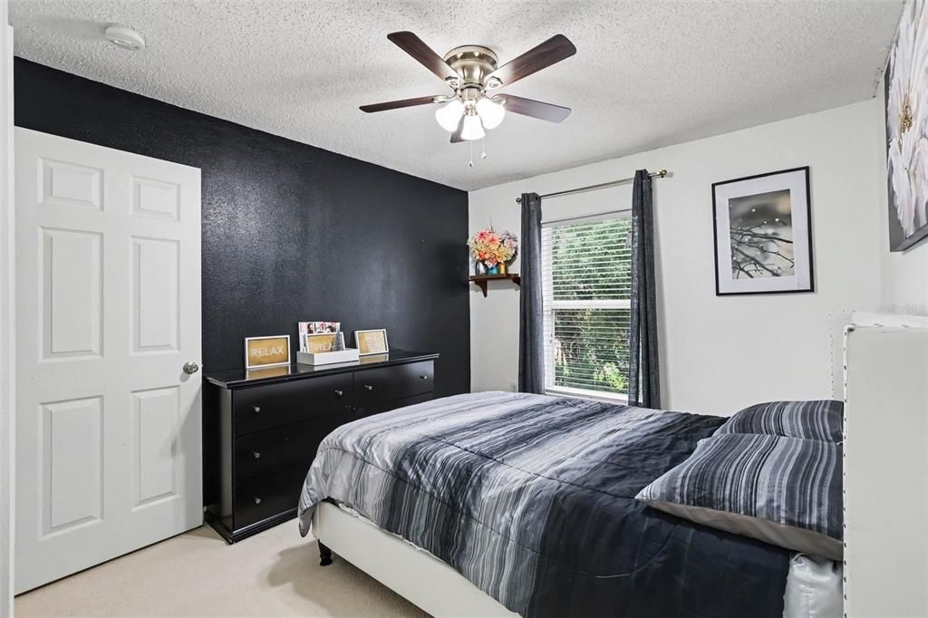 For Sale: $269,999 (3 beds, 2 baths, 1670 Square Feet)