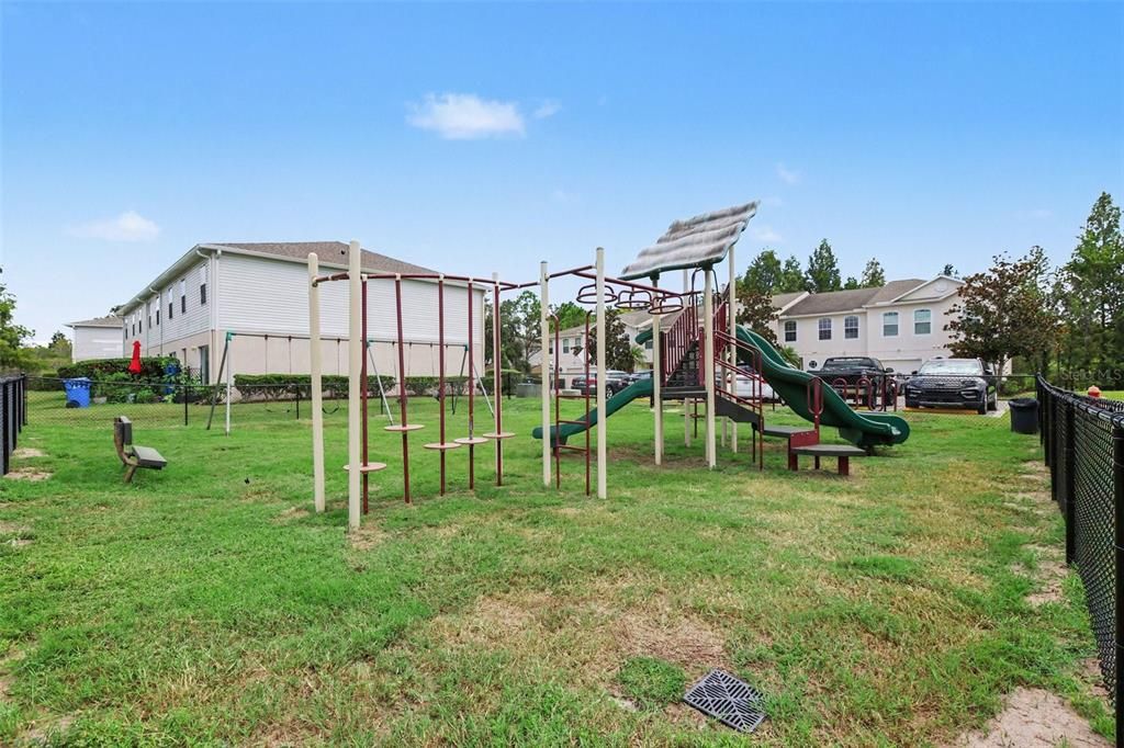 For Sale: $269,999 (3 beds, 2 baths, 1670 Square Feet)