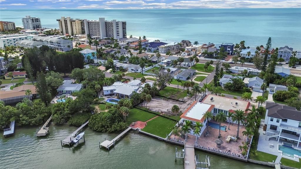 For Sale: $1,250,000 (0.37 acres)