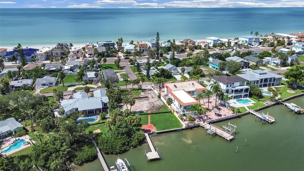 For Sale: $1,250,000 (0.37 acres)