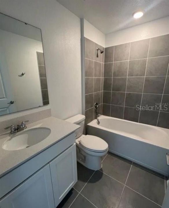 В аренду: $2,200 (3 спален, 2 ванн, 1560 Квадратных фут)