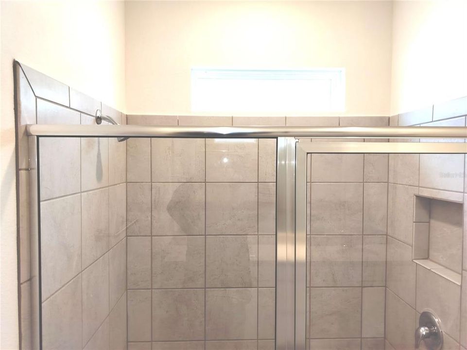 For Rent: $2,097 (4 beds, 2 baths, 2031 Square Feet)