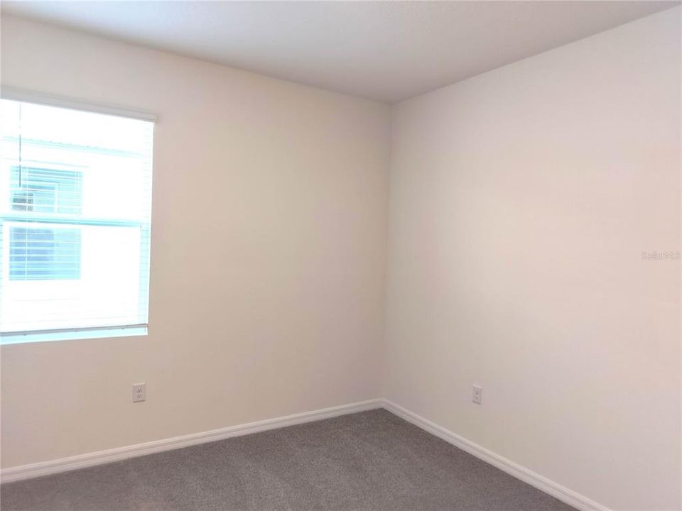 For Rent: $2,097 (4 beds, 2 baths, 2031 Square Feet)