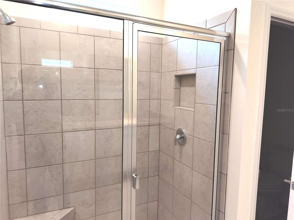 For Rent: $2,097 (4 beds, 2 baths, 2031 Square Feet)