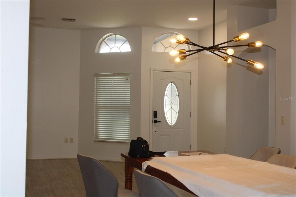 For Rent: $3,200 (4 beds, 3 baths, 2340 Square Feet)