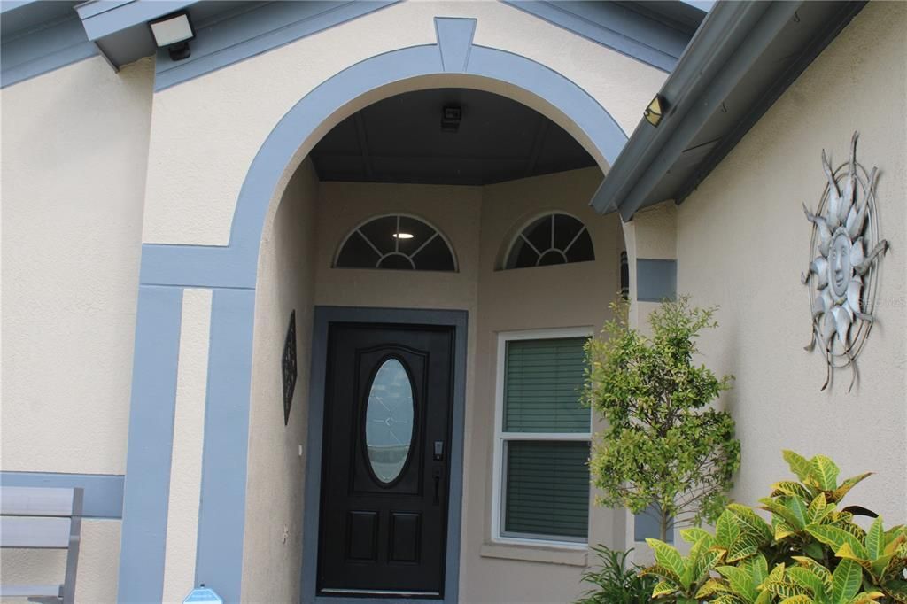 For Rent: $3,200 (4 beds, 3 baths, 2340 Square Feet)