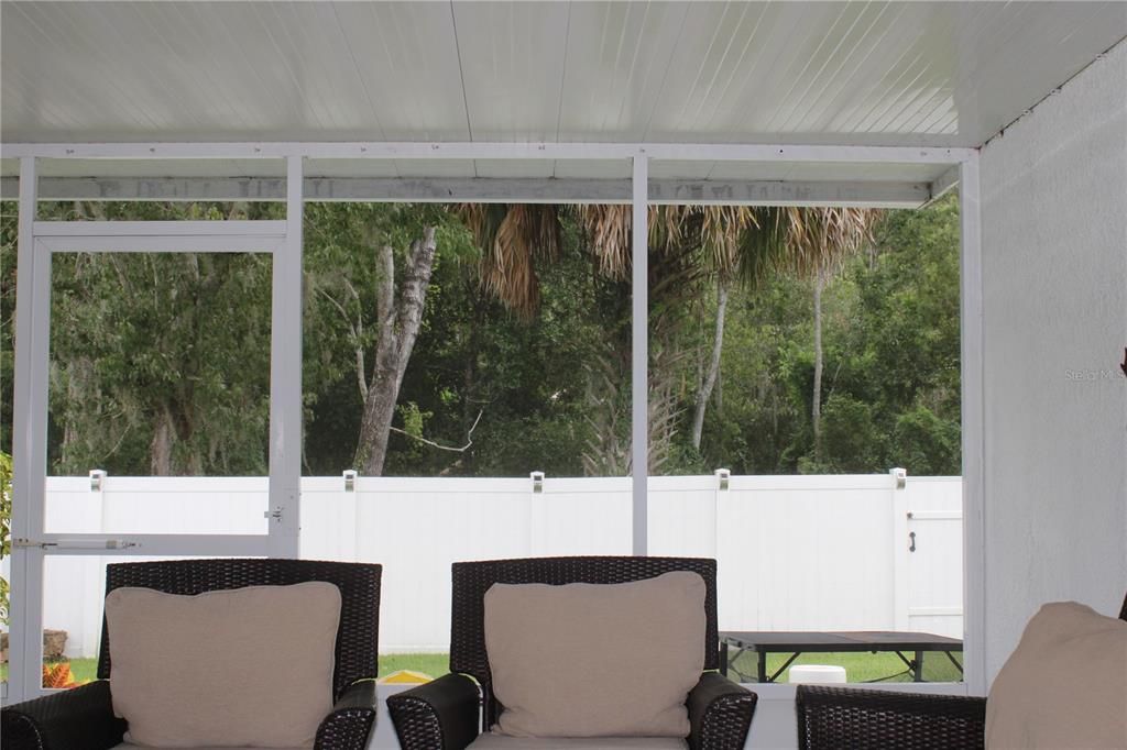 For Rent: $3,200 (4 beds, 3 baths, 2340 Square Feet)