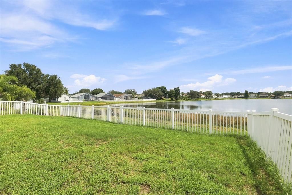 For Sale: $359,000 (3 beds, 2 baths, 1874 Square Feet)