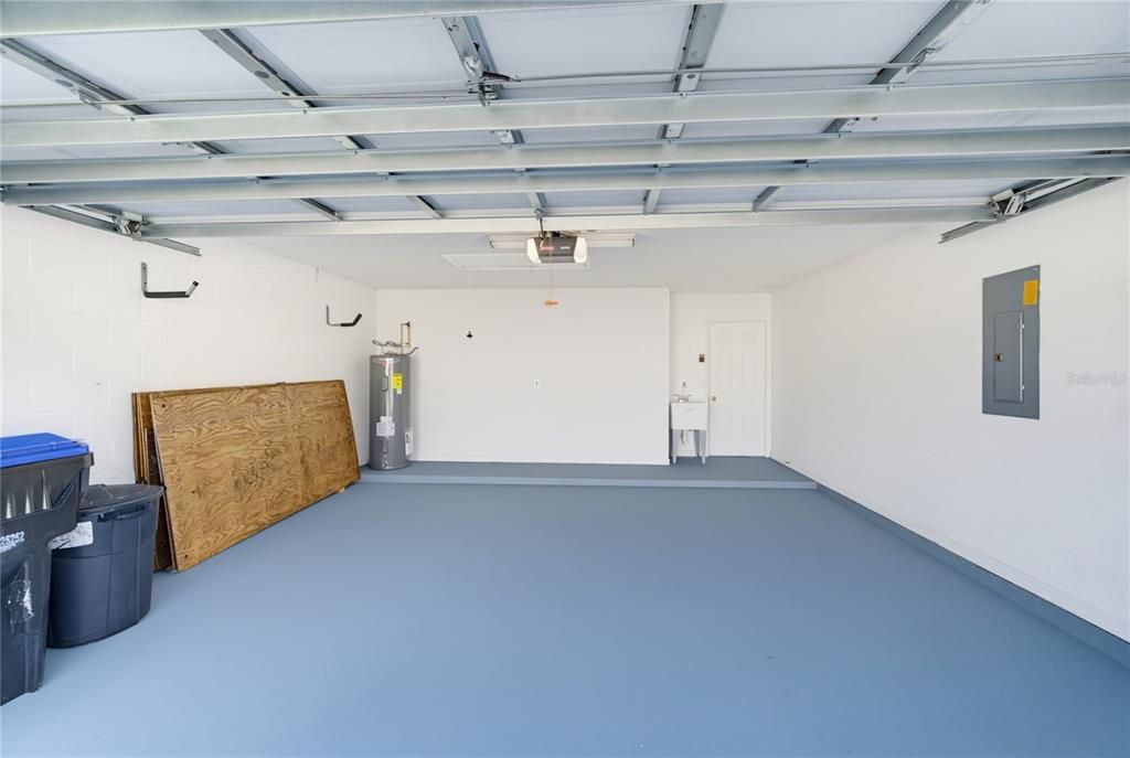 For Sale: $477,000 (4 beds, 2 baths, 2165 Square Feet)