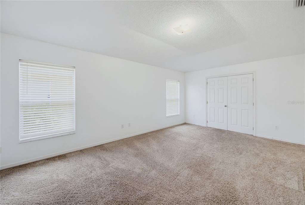For Sale: $477,000 (4 beds, 2 baths, 2165 Square Feet)