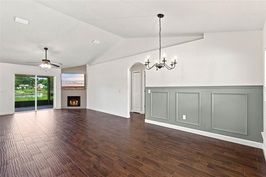 For Sale: $390,000 (3 beds, 2 baths, 1688 Square Feet)
