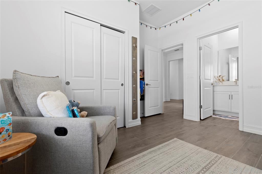 For Sale: $625,000 (4 beds, 3 baths, 2156 Square Feet)