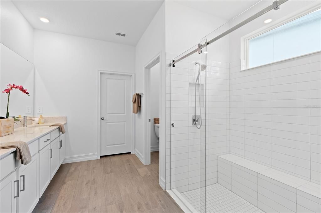 For Sale: $625,000 (4 beds, 3 baths, 2156 Square Feet)