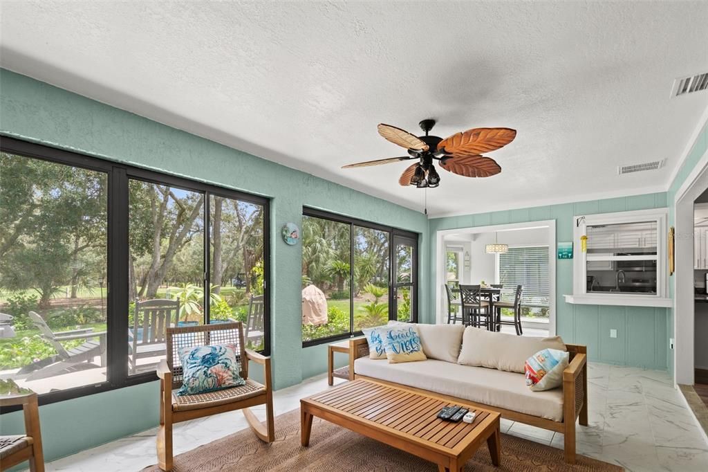 Active With Contract: $345,000 (2 beds, 2 baths, 1674 Square Feet)