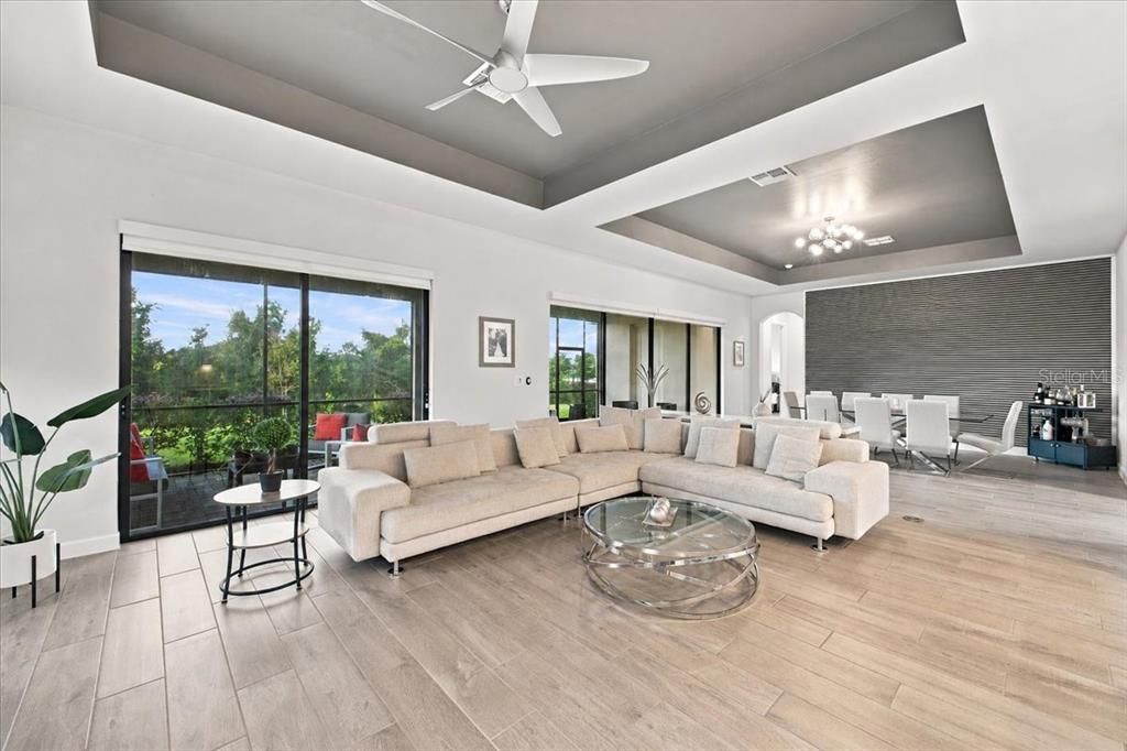 For Sale: $649,999 (3 beds, 3 baths, 2799 Square Feet)