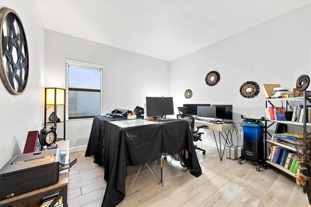 For Sale: $649,999 (3 beds, 3 baths, 2799 Square Feet)