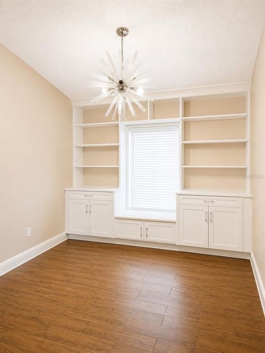 For Sale: $589,900 (4 beds, 2 baths, 2175 Square Feet)