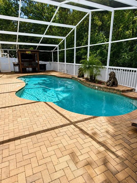 For Sale: $589,900 (4 beds, 2 baths, 2175 Square Feet)